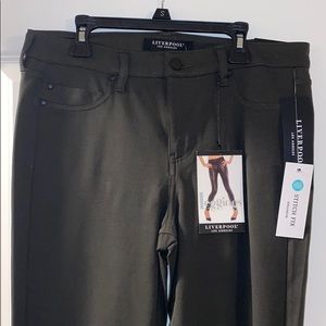 Liverpool olive green leggings